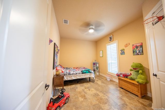 22331 Viajes, San Antonio, TX 78261