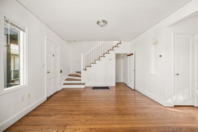 6320 Shattuck Ave, Oakland, CA 94609