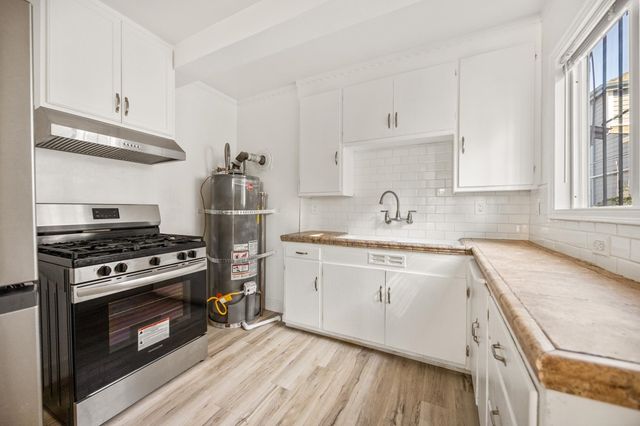 6320 Shattuck Ave, Oakland, CA 94609