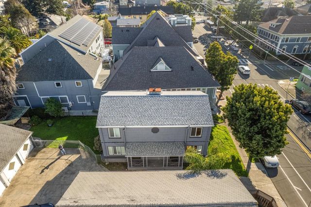 6320 Shattuck Ave, Oakland, CA 94609