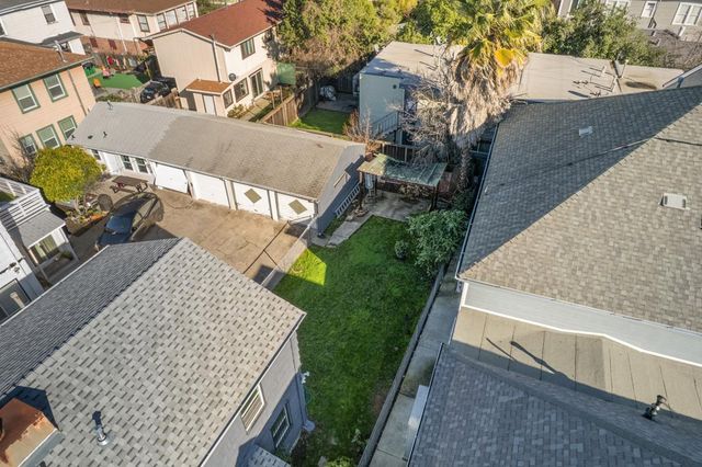 6320 Shattuck Ave, Oakland, CA 94609