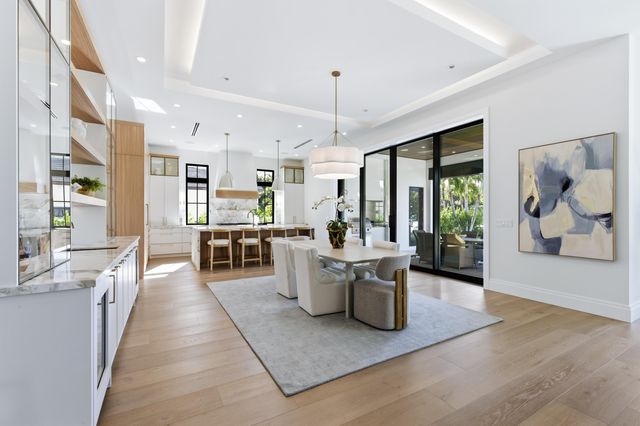 2442 Bay Circle, Palm Beach Gardens, FL 33410