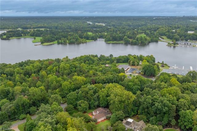 3940 Newport Court, High Point, NC 27265