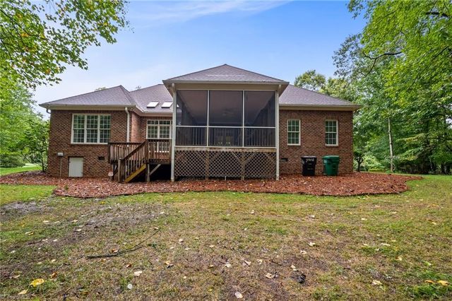 3940 Newport Court, High Point, NC 27265