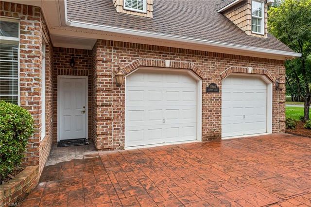 3940 Newport Court, High Point, NC 27265