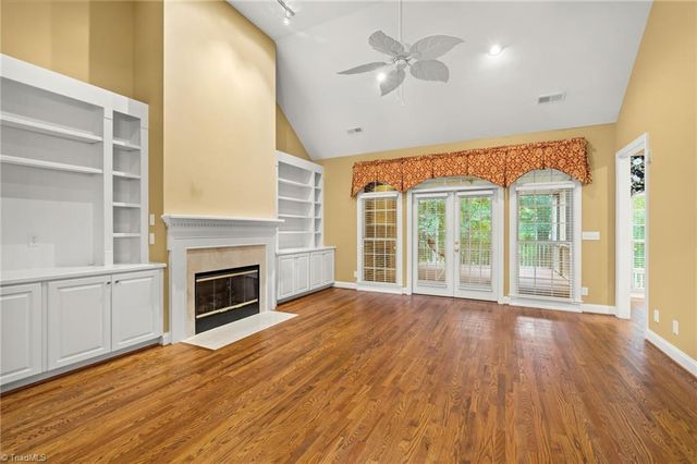 3940 Newport Court, High Point, NC 27265