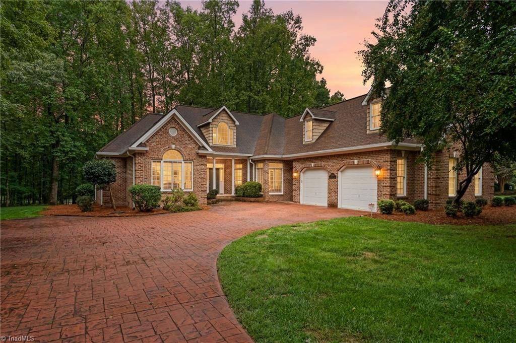 3940 Newport Court, High Point, NC 27265