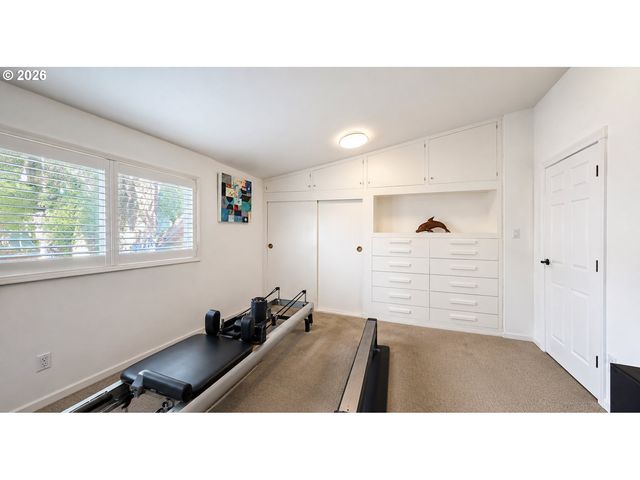 27777 SNYDER Rd, Junction City, OR 97448