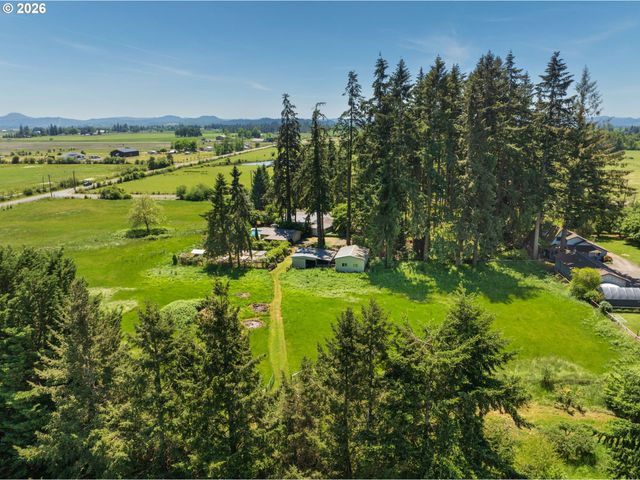 27777 SNYDER Rd, Junction City, OR 97448
