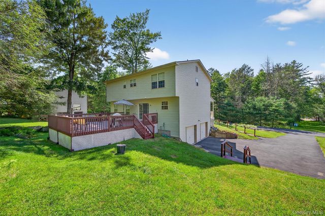 20 Bristol Circle, Rock Hill, NY 12775