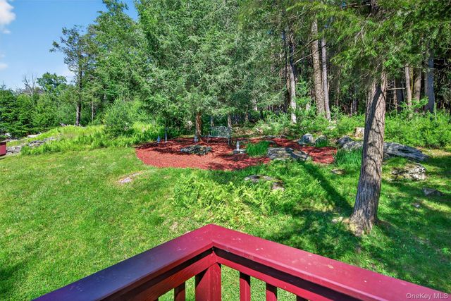 20 Bristol Circle, Rock Hill, NY 12775