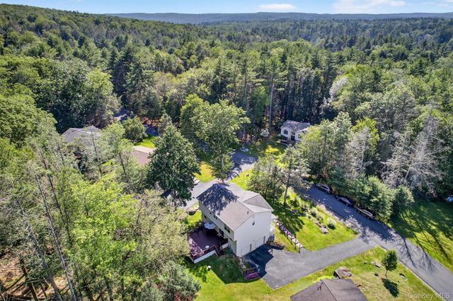 20 Bristol Circle, Rock Hill, NY 12775