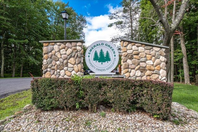 20 Bristol Circle, Rock Hill, NY 12775