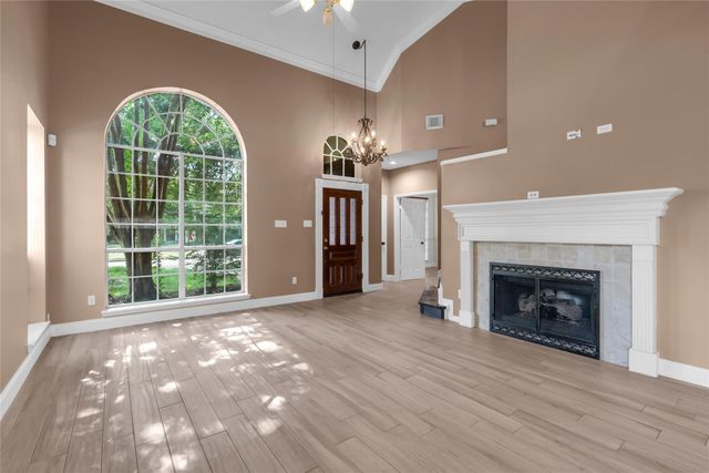 16415 Lakestone Drive, Tomball, TX 77377