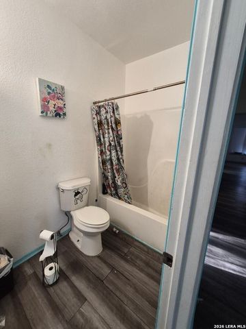 1608 W FRENCH PL, San Antonio, TX 78201