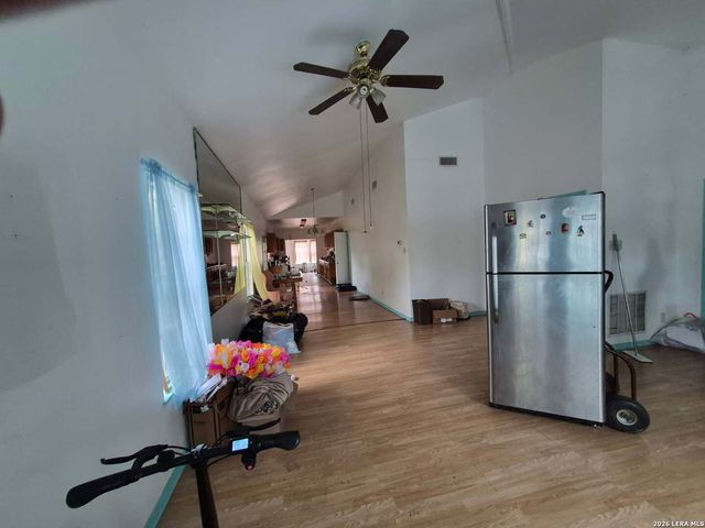 1608 W FRENCH PL, San Antonio, TX 78201