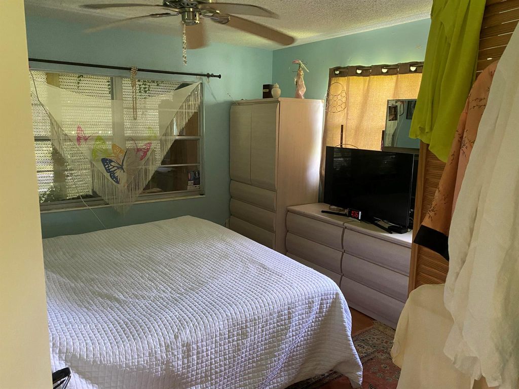 Image 7 of property listing at 354 Mansfield I 354, Boca Raton, FL 33434