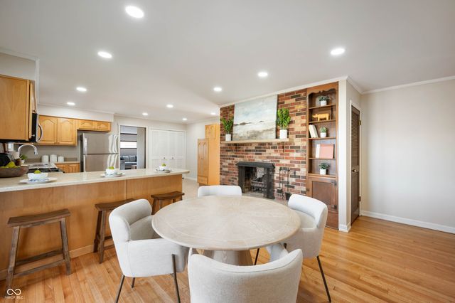 6208 W 100 S, New Palestine, IN 46163