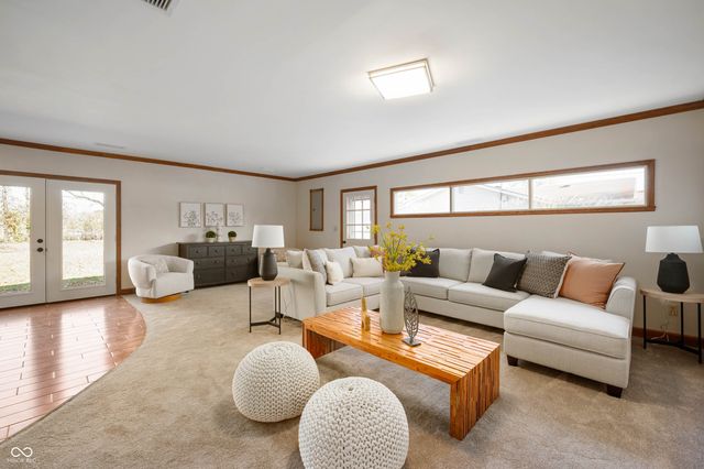 6208 W 100 S, New Palestine, IN 46163