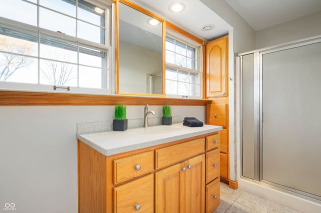 6208 W 100 S, New Palestine, IN 46163