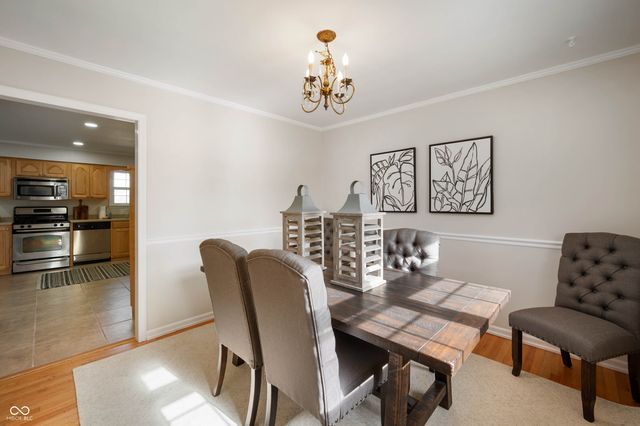 6208 W 100 S, New Palestine, IN 46163