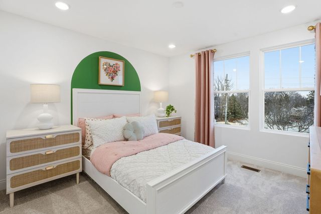 205 Steeple Bush Lane 10444, Schaumburg, IL 60193