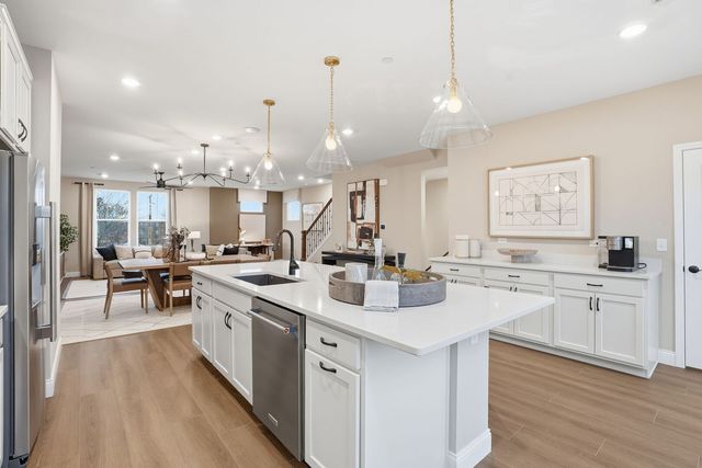 205 Steeple Bush Lane 10444, Schaumburg, IL 60193