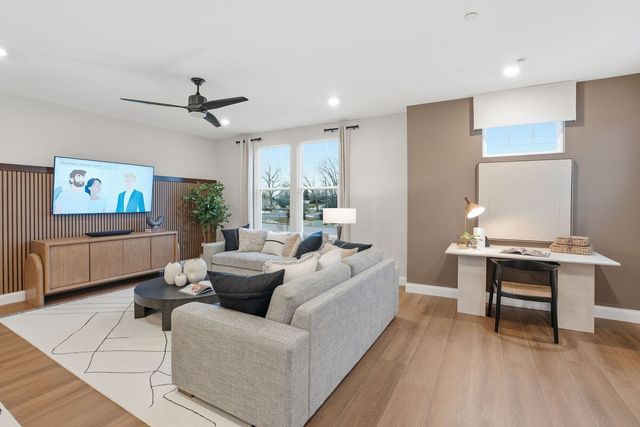 205 Steeple Bush Lane 10444, Schaumburg, IL 60193