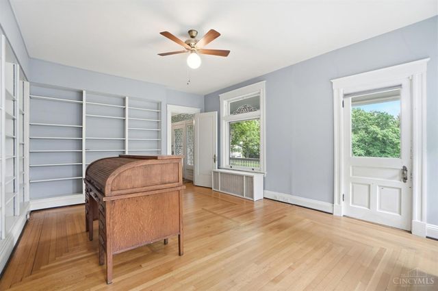 333 Springfield Pike, Wyoming, OH 45215