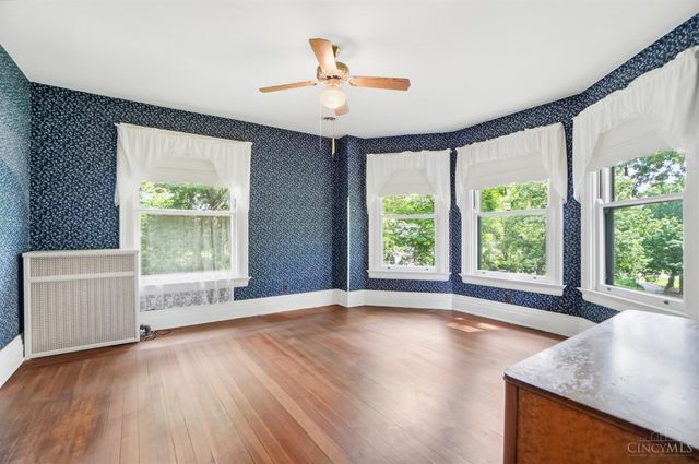 333 Springfield Pike, Wyoming, OH 45215