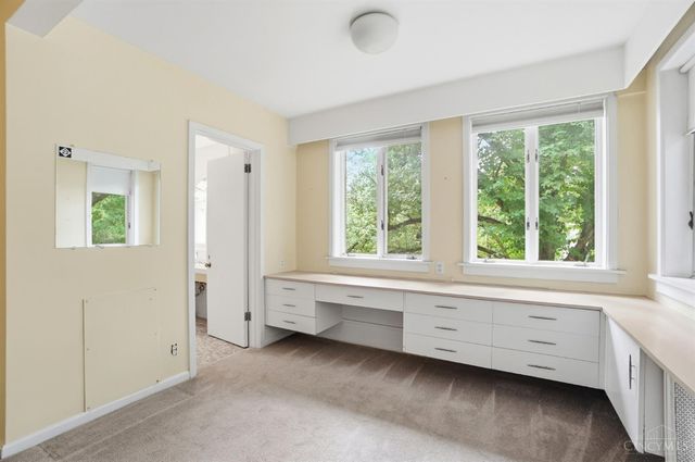333 Springfield Pike, Wyoming, OH 45215
