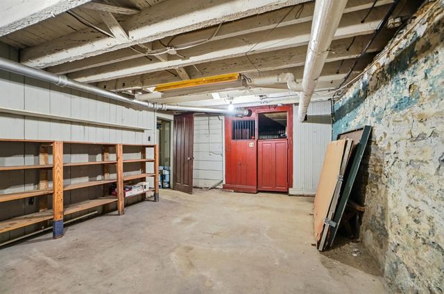 333 Springfield Pike, Wyoming, OH 45215