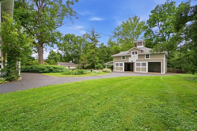 333 Springfield Pike, Wyoming, OH 45215
