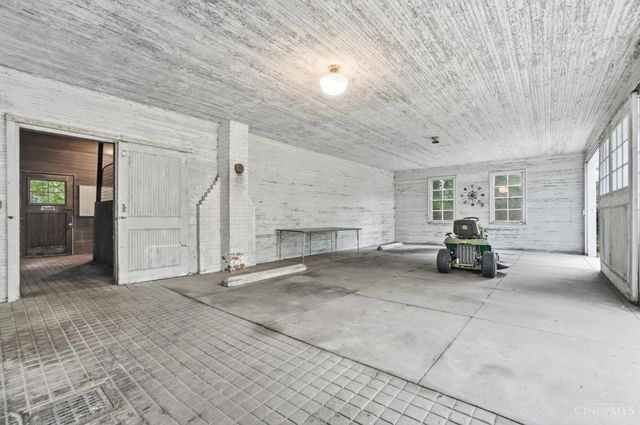 333 Springfield Pike, Wyoming, OH 45215