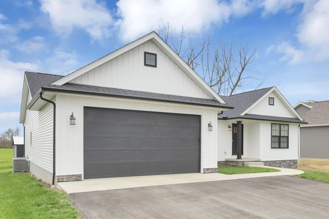 315 Oak Street, Centerburg, OH 43011