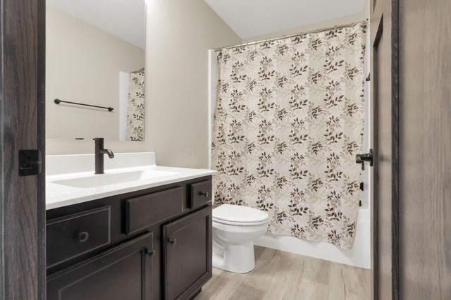 315 Oak Street, Centerburg, OH 43011