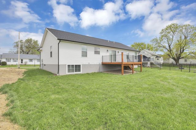 315 Oak Street, Centerburg, OH 43011