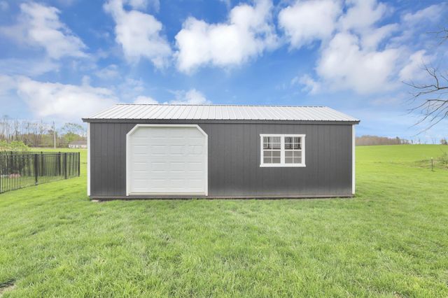 315 Oak Street, Centerburg, OH 43011