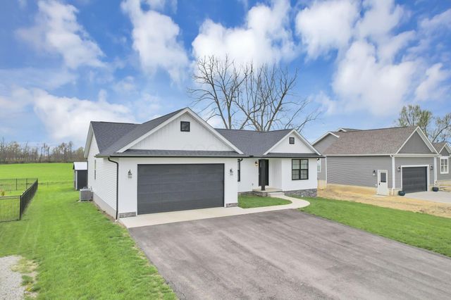 315 Oak Street, Centerburg, OH 43011