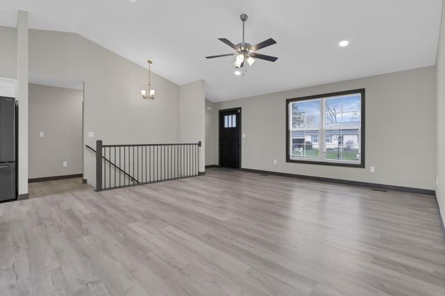 315 Oak Street, Centerburg, OH 43011