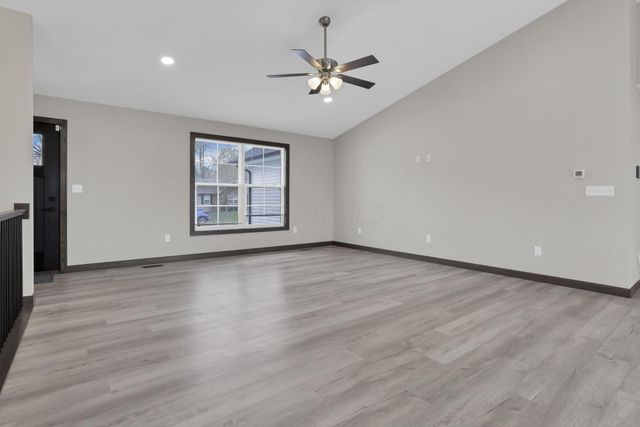 315 Oak Street, Centerburg, OH 43011
