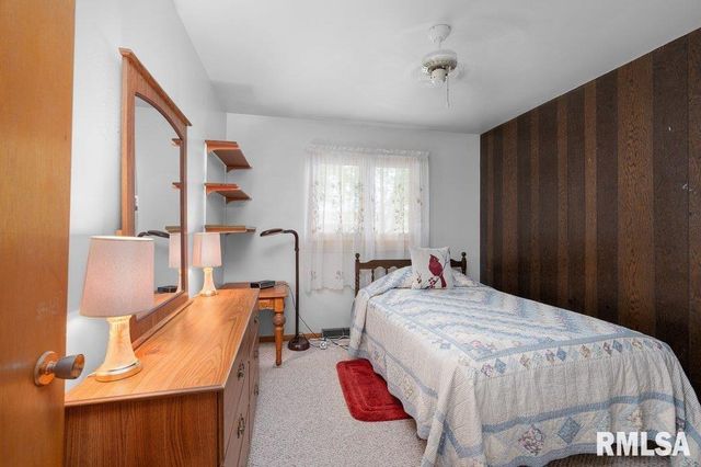 513 12TH Avenue, Hampton, IL 61256