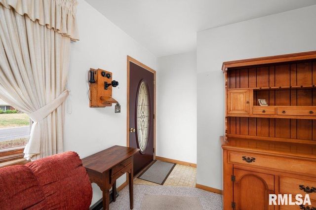 513 12TH Avenue, Hampton, IL 61256