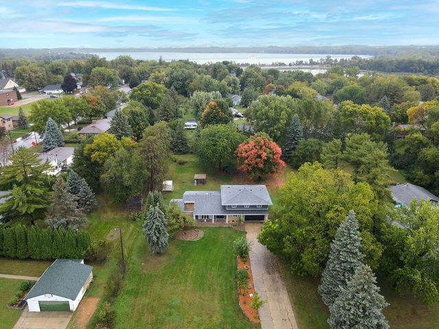 413 12th Street, Howard Lake, MN 55349