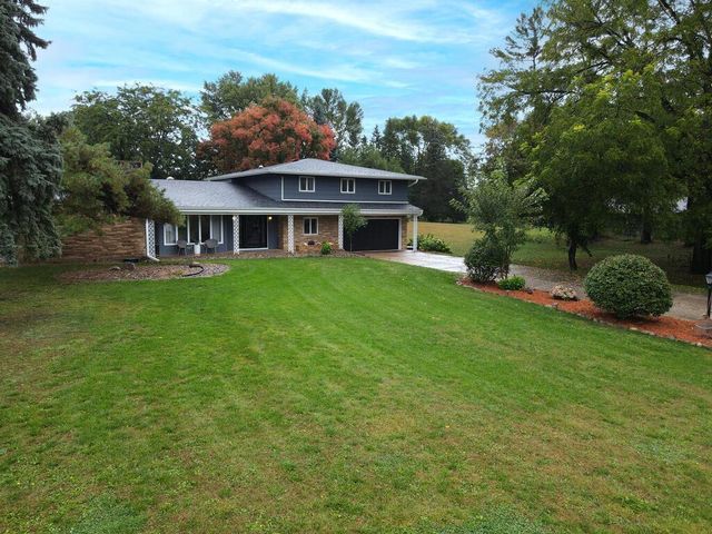 413 12th Street, Howard Lake, MN 55349