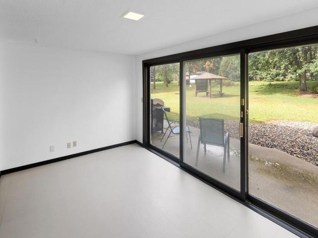 413 12th Street, Howard Lake, MN 55349