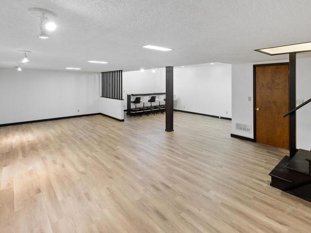 413 12th Street, Howard Lake, MN 55349