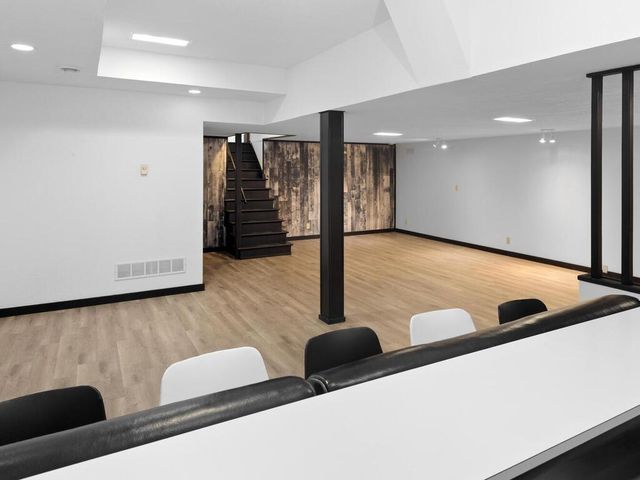 413 12th Street, Howard Lake, MN 55349