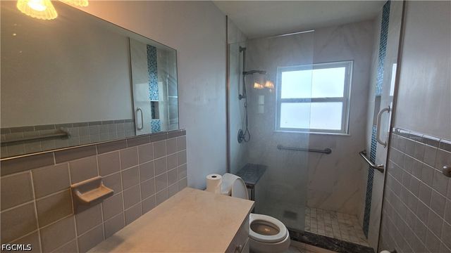 18079 Constitution CIR, Fort Myers, FL 33967