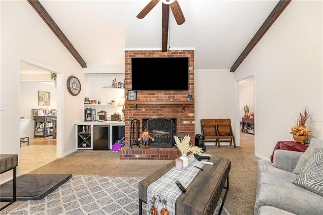 110 Linville Springs Road, Kernersville, NC 27284